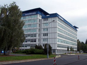 富士康出奇招 鼓勵(lì)員工購(gòu)買(mǎi)夏普家電，攜手推動(dòng)智能生活